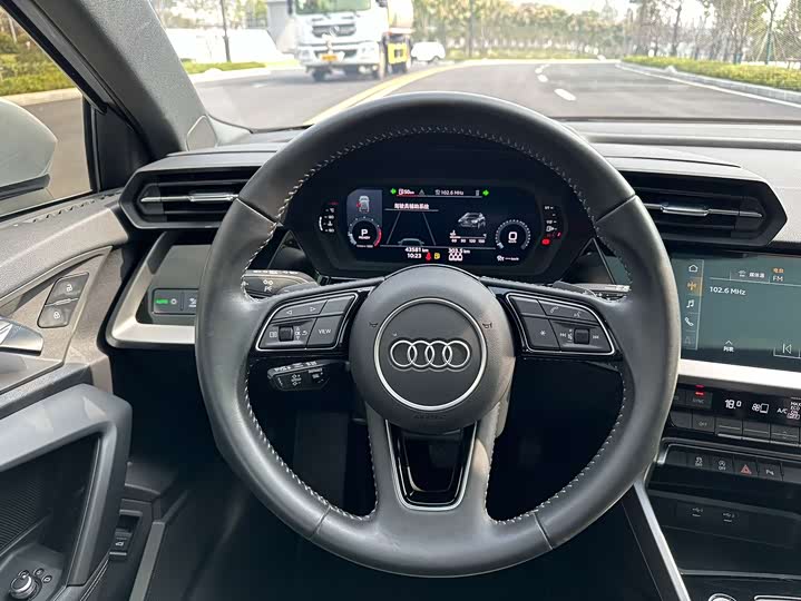 Фото 5 - Audi A3