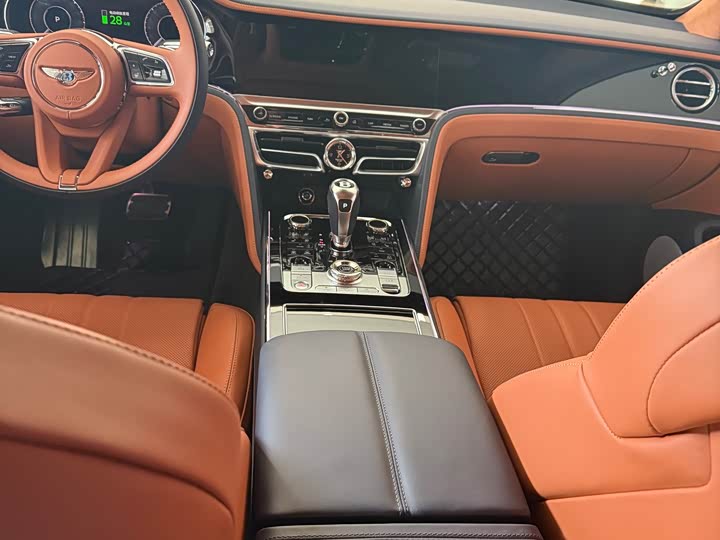 Фото 4 - Bentley Flying Spur