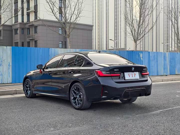 BMW 3 Series 2025 2025款 330Li M运动曜夜套装
