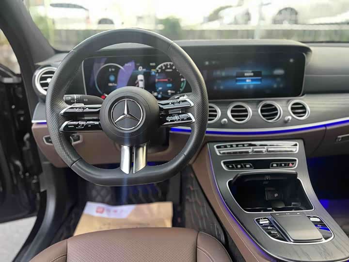 Фото 7 - Mercedes-Benz E-Class Hybrid