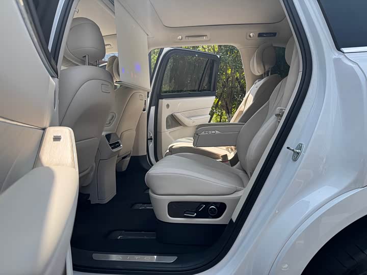 Фото 9 - Aito M8