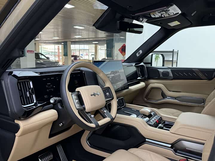 Фото 5 - BYD FangChengBao Leopard 8