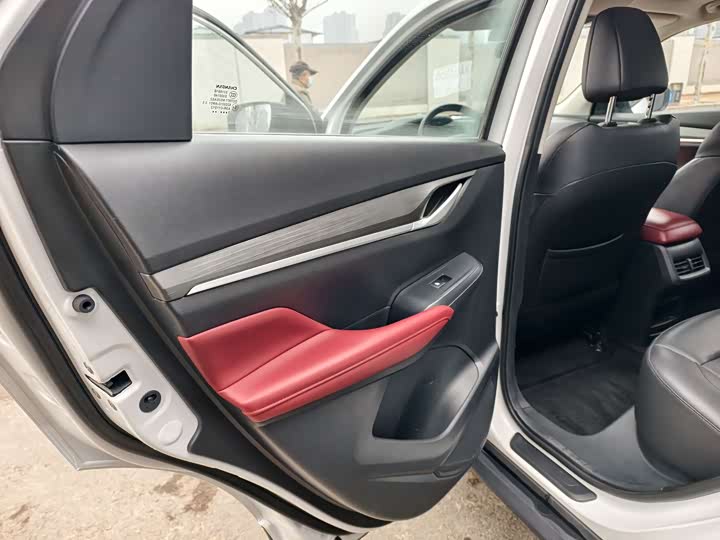 Фото 9 - Changan CS55 Plus