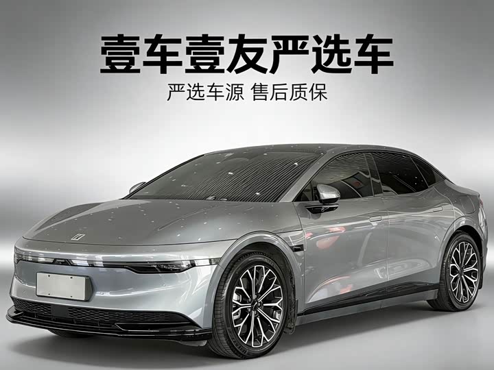 Фото 1 - Zeekr 007