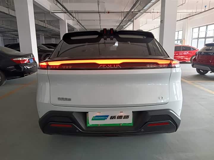 Photo 5 - Dongfeng Aeolus L7