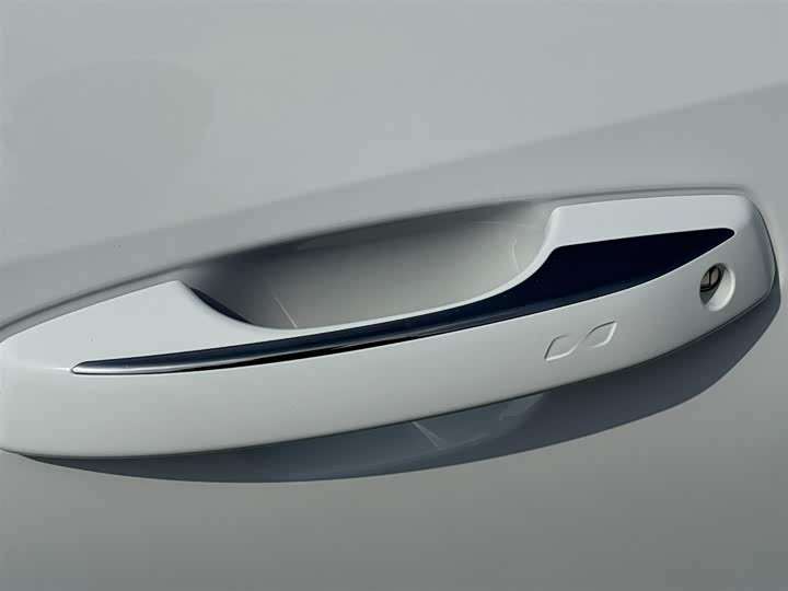 Фото 5 - Geely Galaxy L6