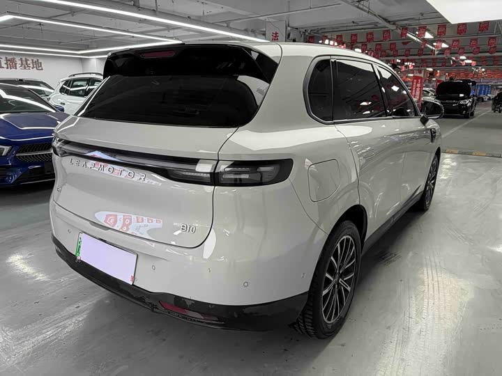 Фото 8 - Leapmotor B10