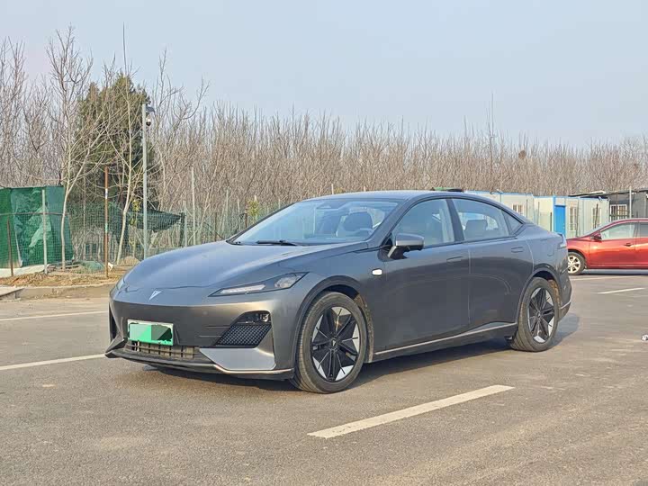 Photo 1 - Changan Deepal SL03