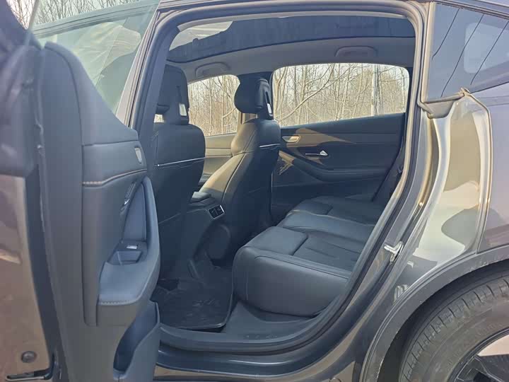 Photo 6 - Changan Deepal SL03