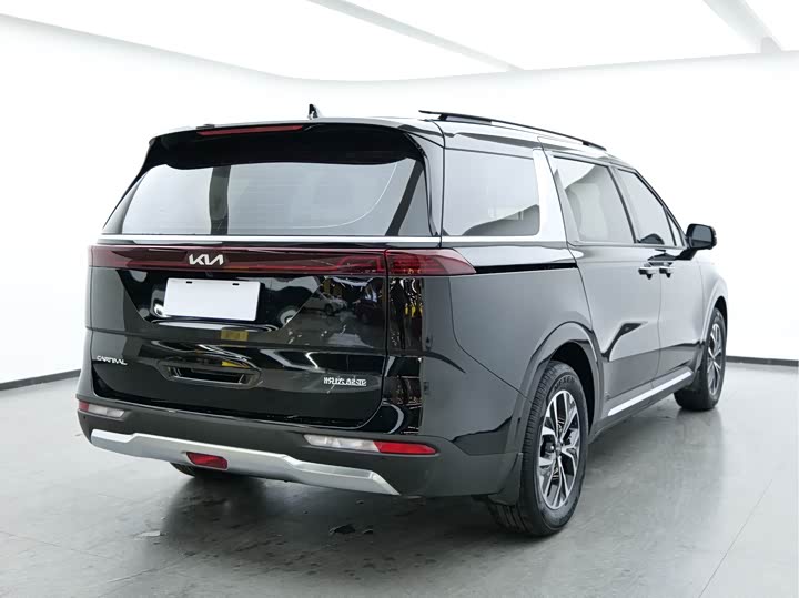 Photo 4 - Kia Carnival