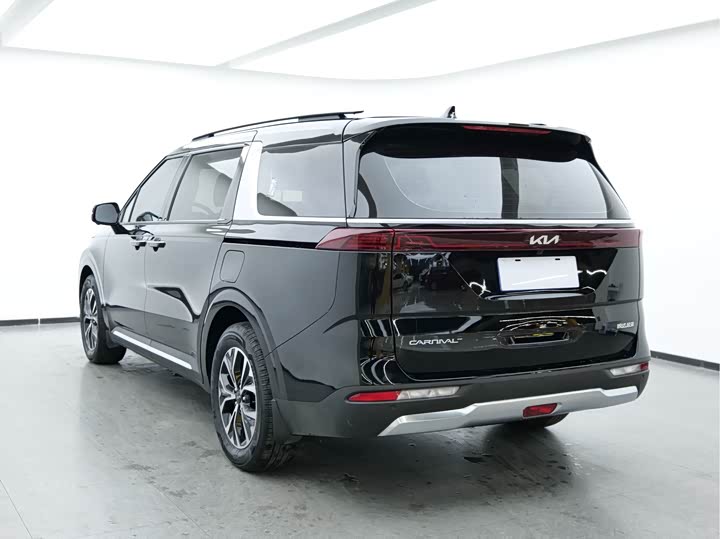 Photo 6 - Kia Carnival