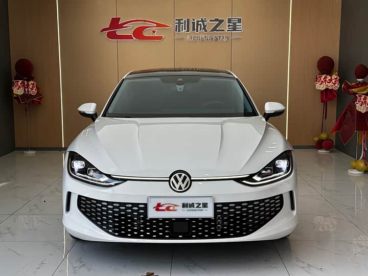 Фото 2 - Volkswagen Lamando L