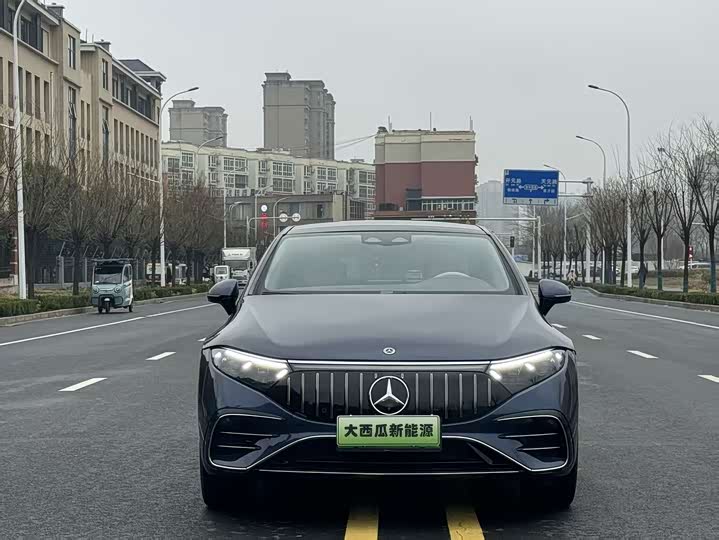 Фото 1 - Mercedes-Benz EQS