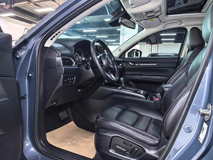 Фото 9 - Mazda CX-5