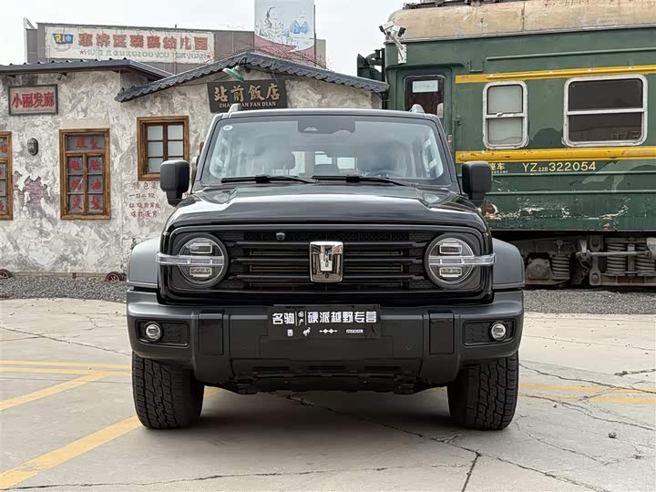 Фото 2 - Tank 300