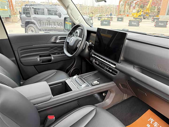 Фото 6 - Tank 300