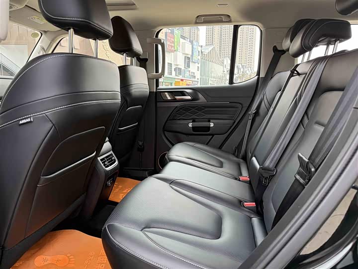 Фото 9 - Tank 300