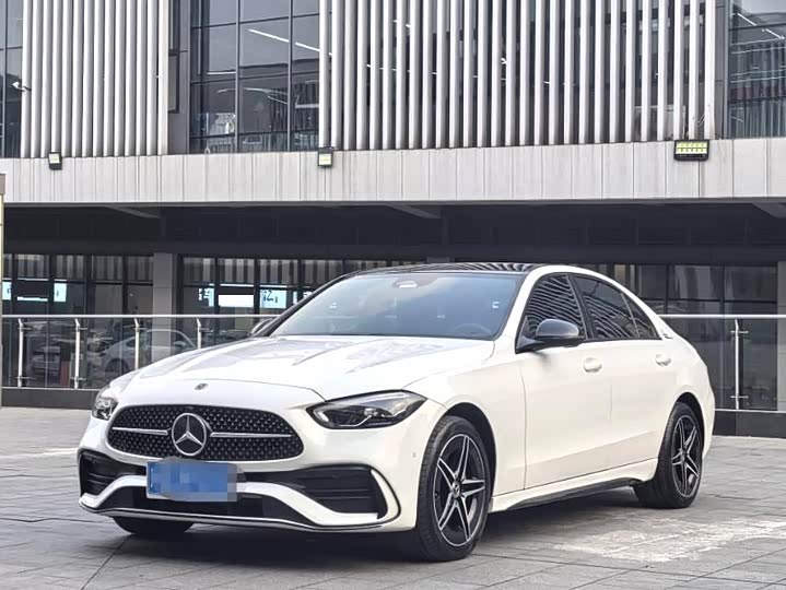 Фото 1 - Mercedes-Benz C-Class