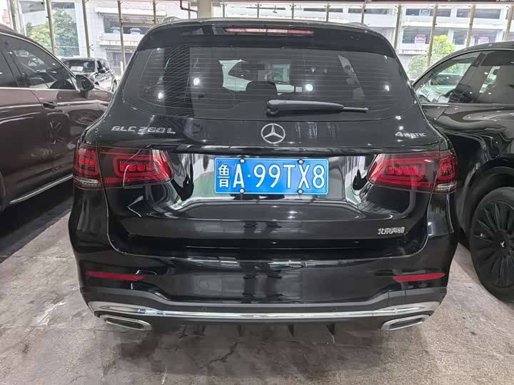 Photo 9 - Mercedes-Benz GLC-Class