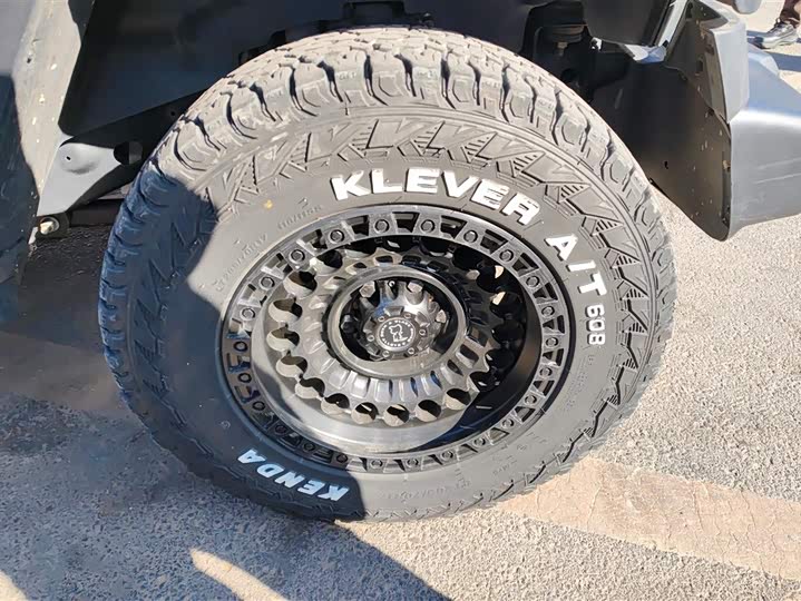 Фото 6 - BAW 212 T01