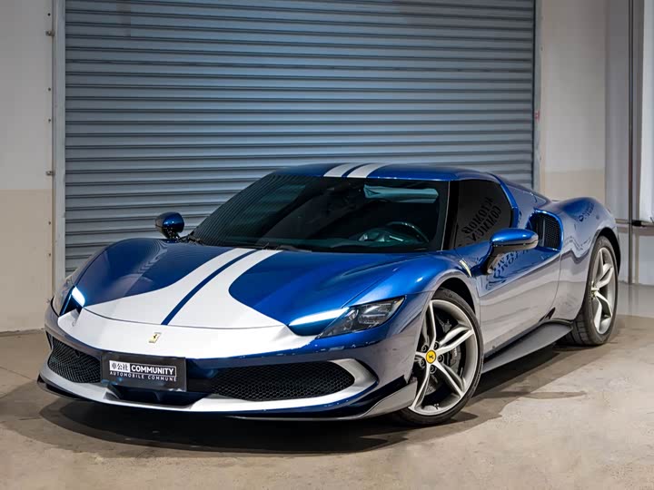 Фото 1 - Ferrari 296