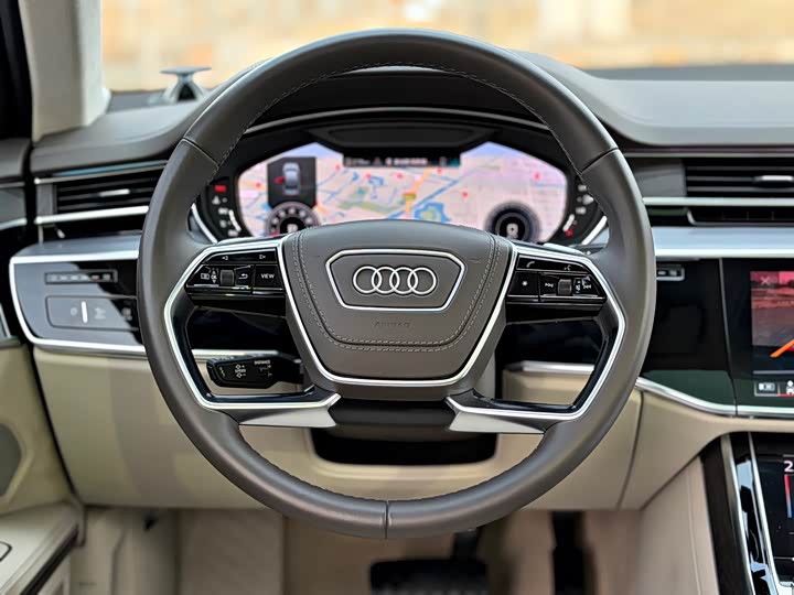 Photo 9 - Audi A8