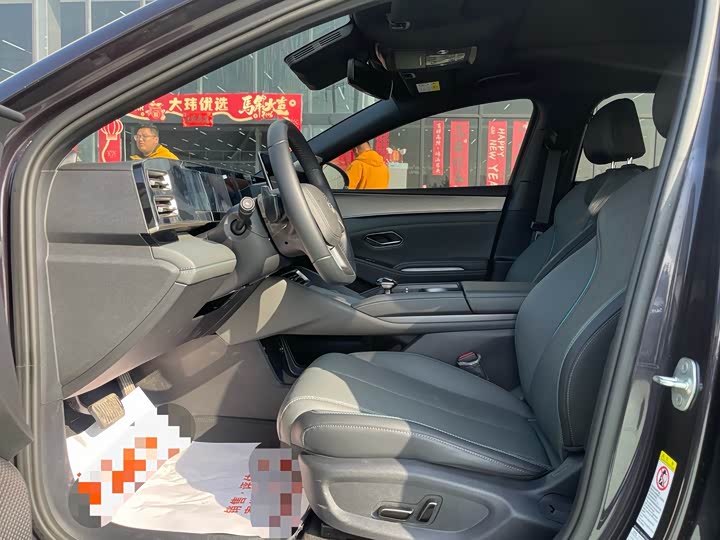 Фото 4 - BYD Qin L