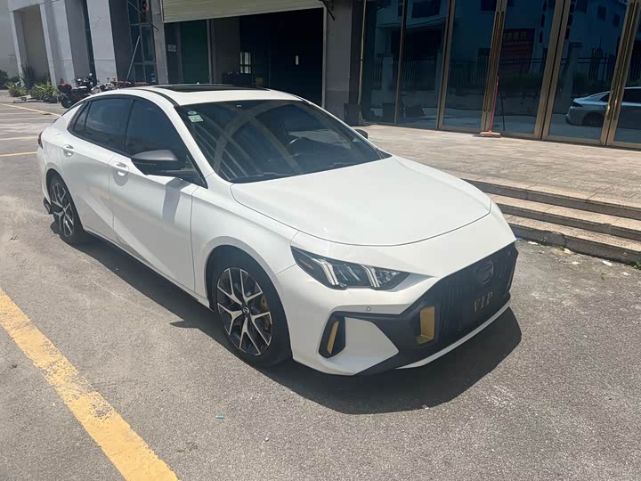 Фото 1 - GAC Trumpchi Empow R