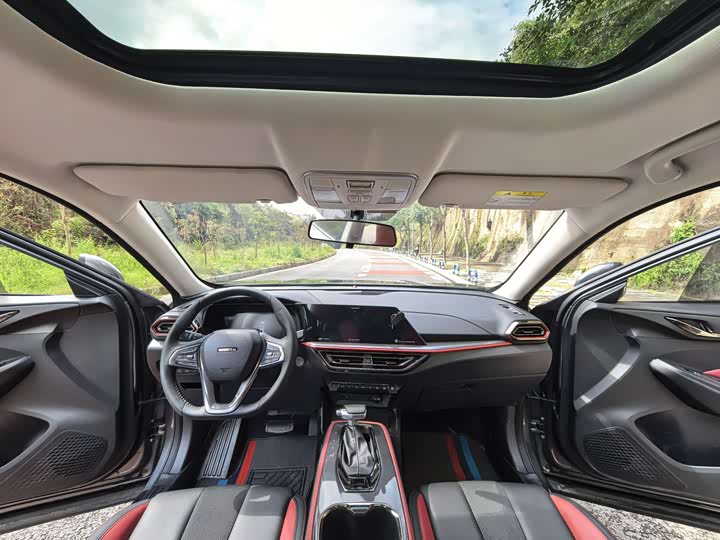 Фото 9 - Changan Oshan X5