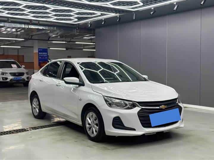 Фото 3 - Chevrolet Onix (Cavalier)