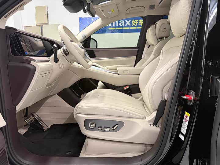 Фото 7 - Denza N9