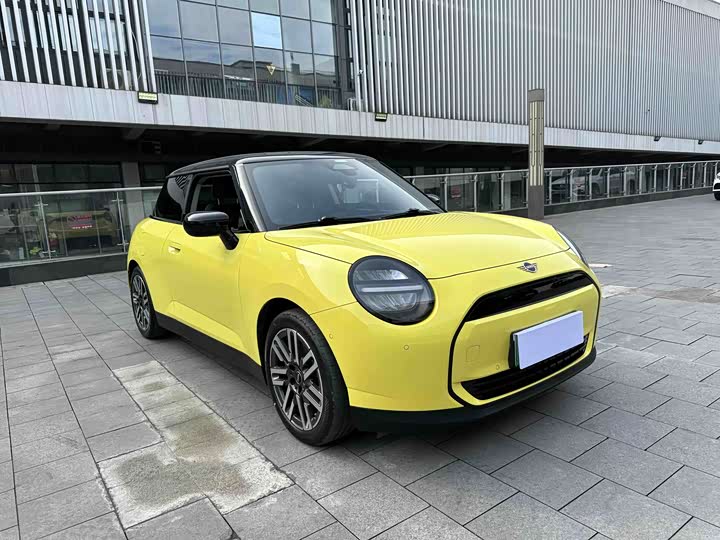 Фото 2 - Mini Cooper