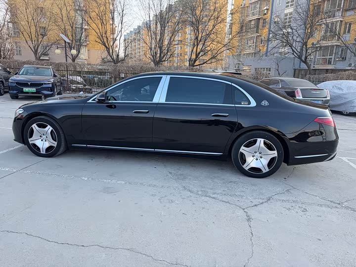 Фото 6 - Mercedes-Benz Maybach S-Class
