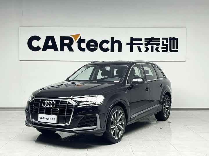Фото 2 - Audi Q7