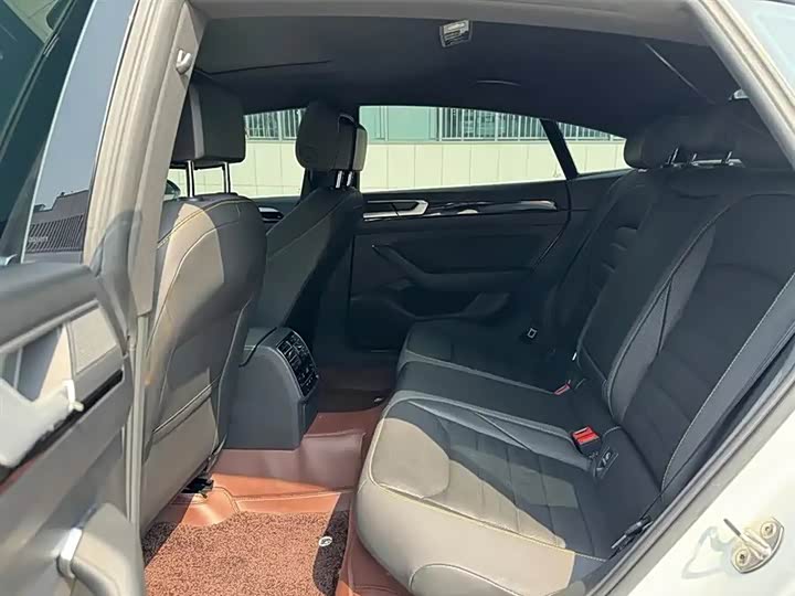 Фото 7 - Volkswagen CC