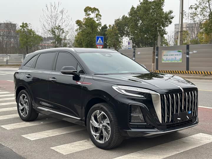 Photo 3 - Hongqi HS3 Hybrid