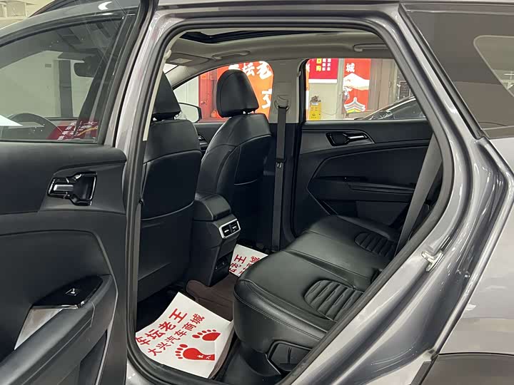 Фото 9 - Kia Sportage