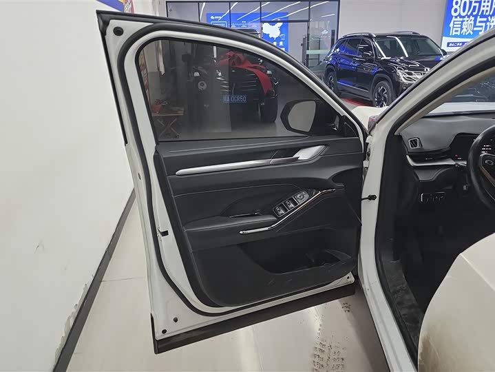 Фото 7 - Haval H6