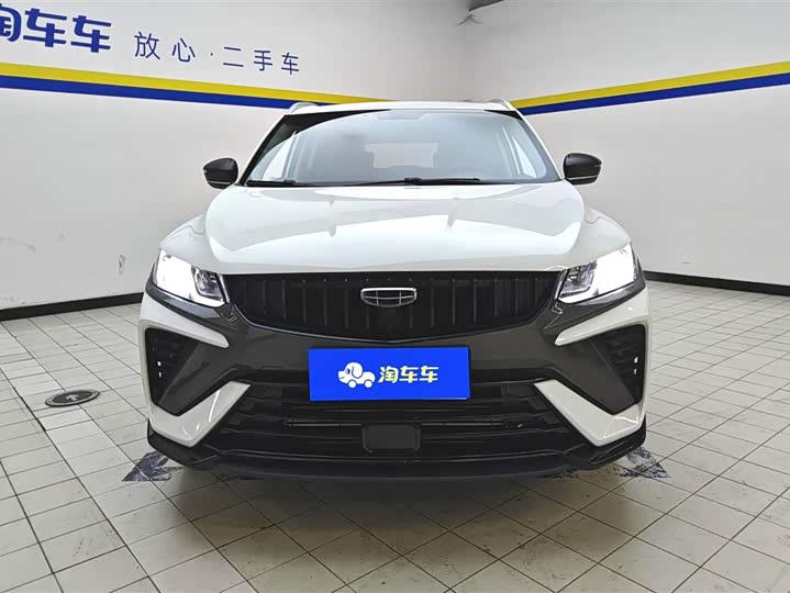 Фото 2 - Geely Coolray