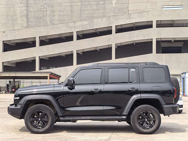 Фото 3 - Tank 300