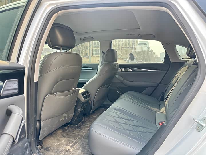 Фото 6 - Geely Galaxy A7