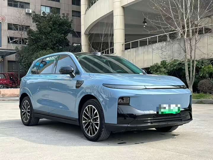 Фото 3 - Leapmotor B10