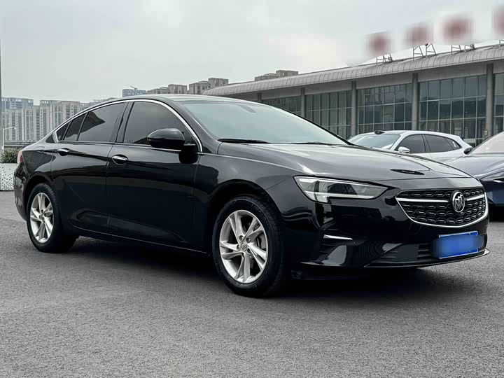 Фото 3 - Buick Regal