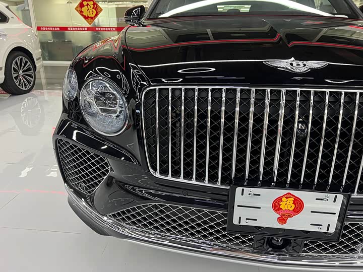 Фото 5 - Bentley Bentayga