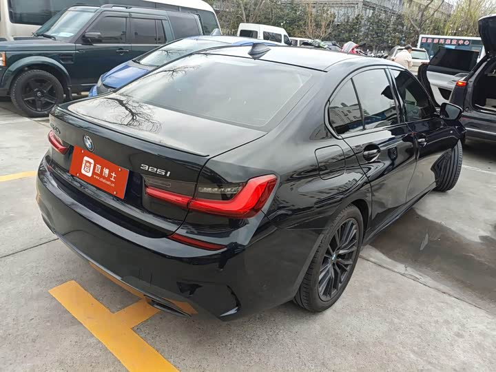 Фото 8 - BMW 3 Series