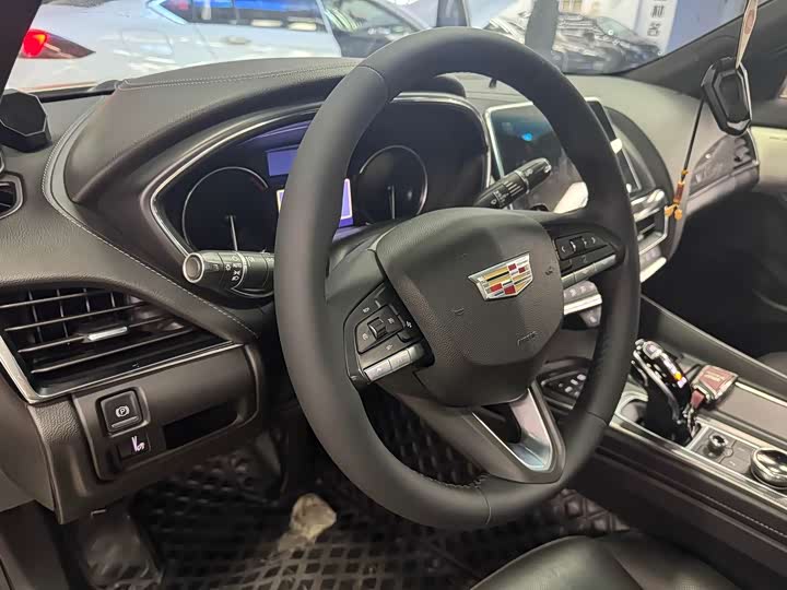 Фото 5 - Cadillac CT5