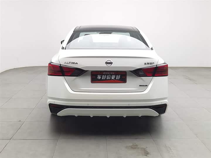 Фото 4 - Nissan Teana