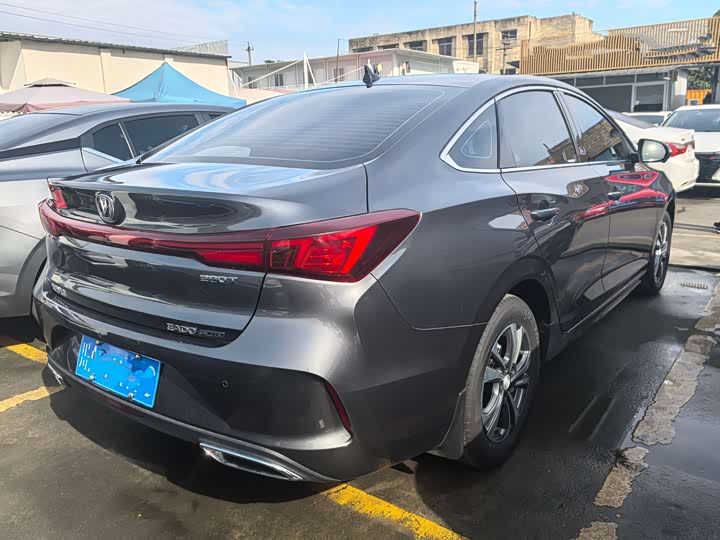 Photo 5 - Changan Eado Plus