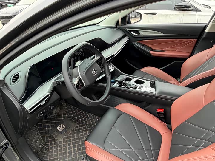 Фото 8 - Changan Eado Plus