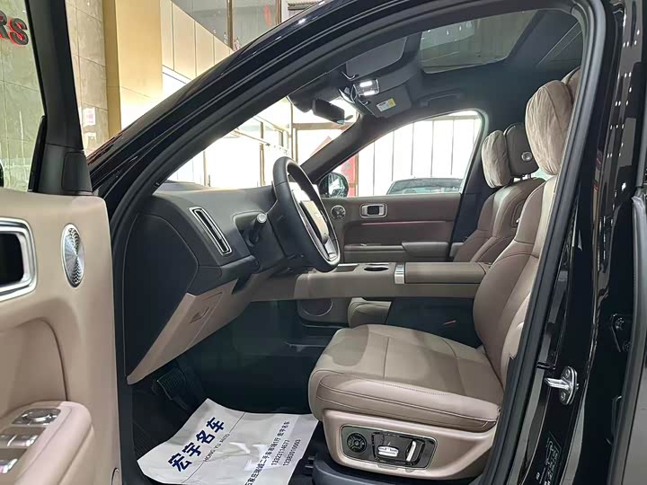 Фото 5 - LiXiang L9